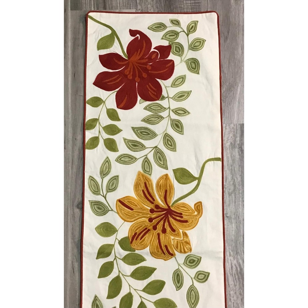 Pier 1 Imports Floral Embroidered Table Runner 14x72 Cotton Lined Boho Whimsical - Picture 6 of 12